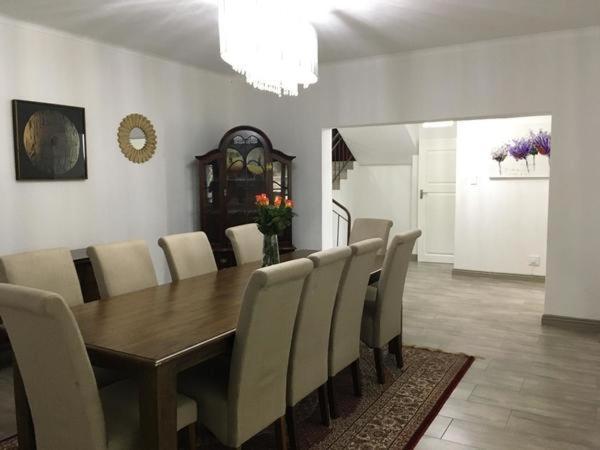 Calla Lily Guesthouse Mbombela Bagian luar foto