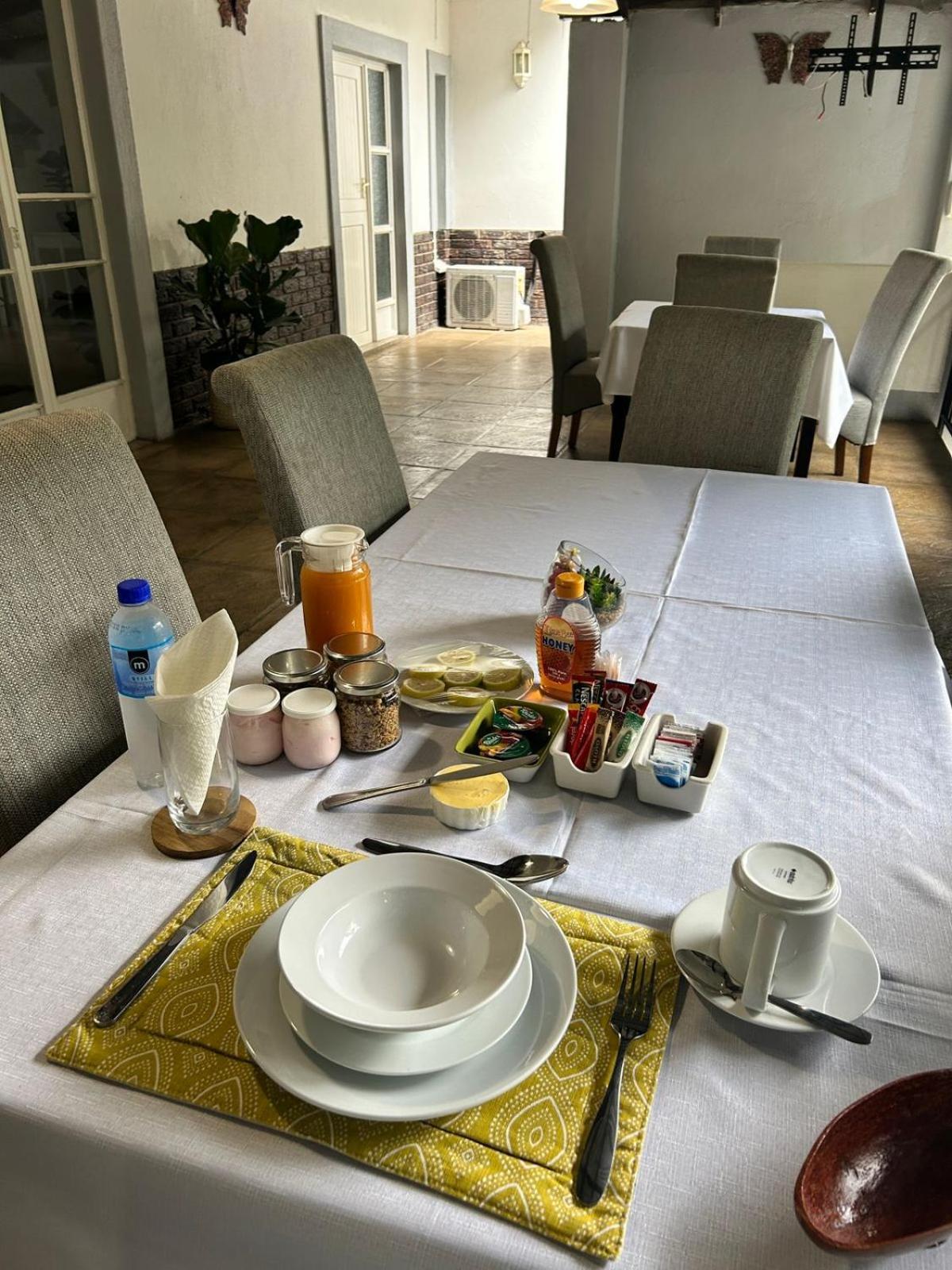 Calla Lily Guesthouse Mbombela Bagian luar foto