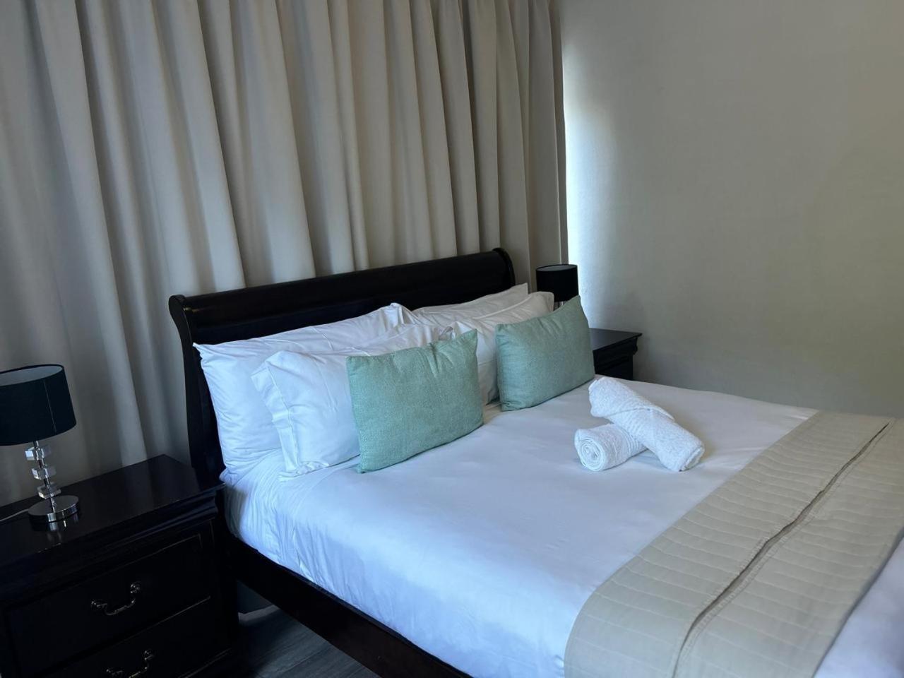 Calla Lily Guesthouse Mbombela Bagian luar foto
