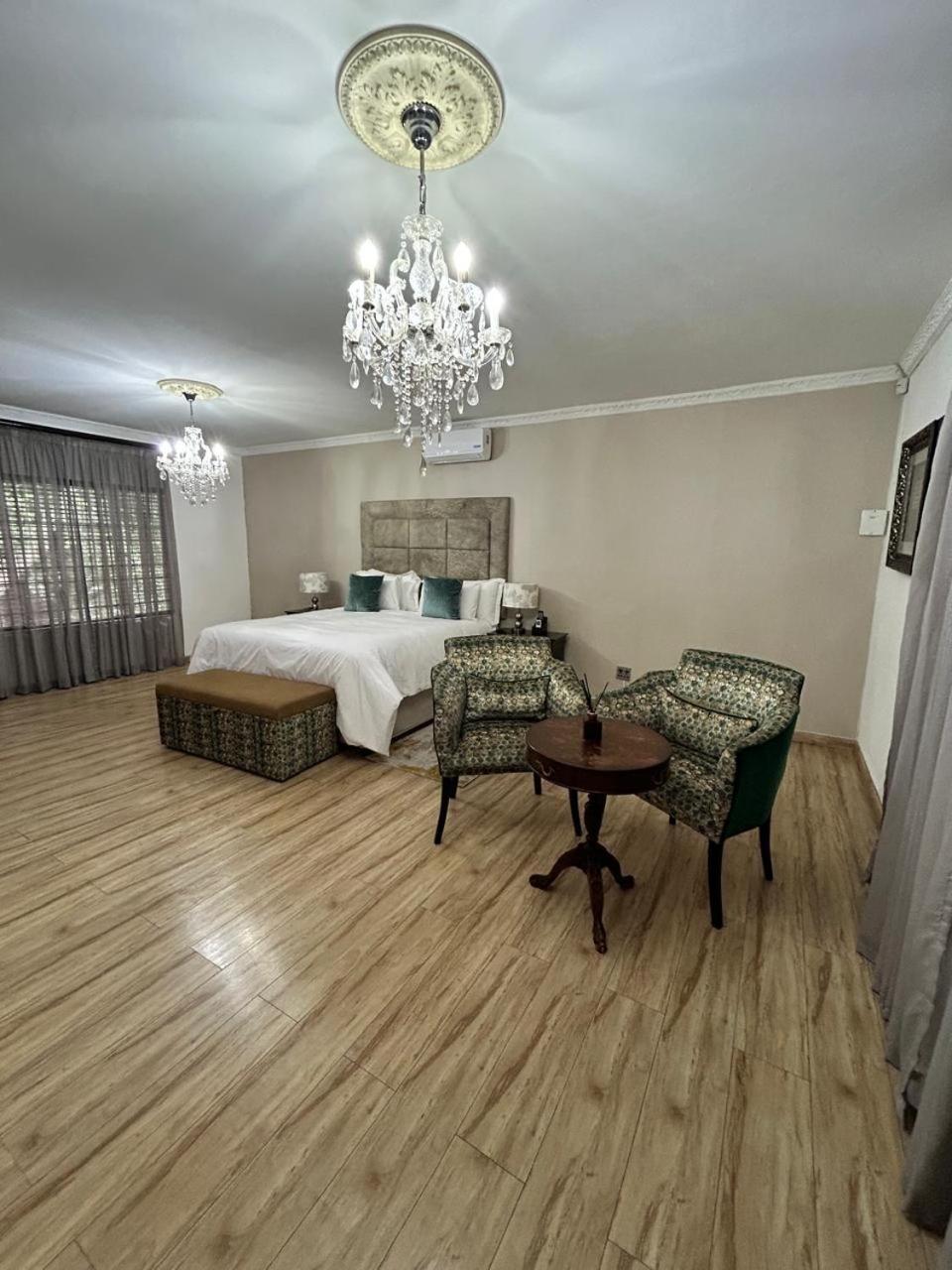 Calla Lily Guesthouse Mbombela Bagian luar foto