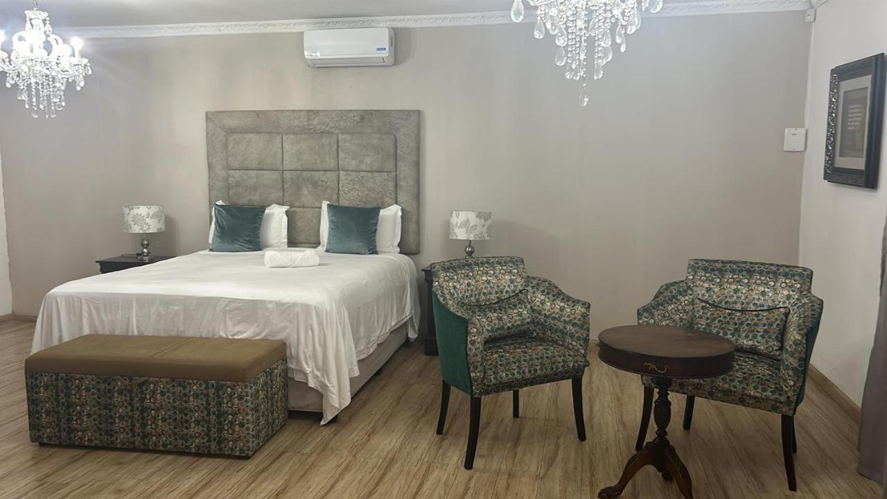 Calla Lily Guesthouse Mbombela Bagian luar foto