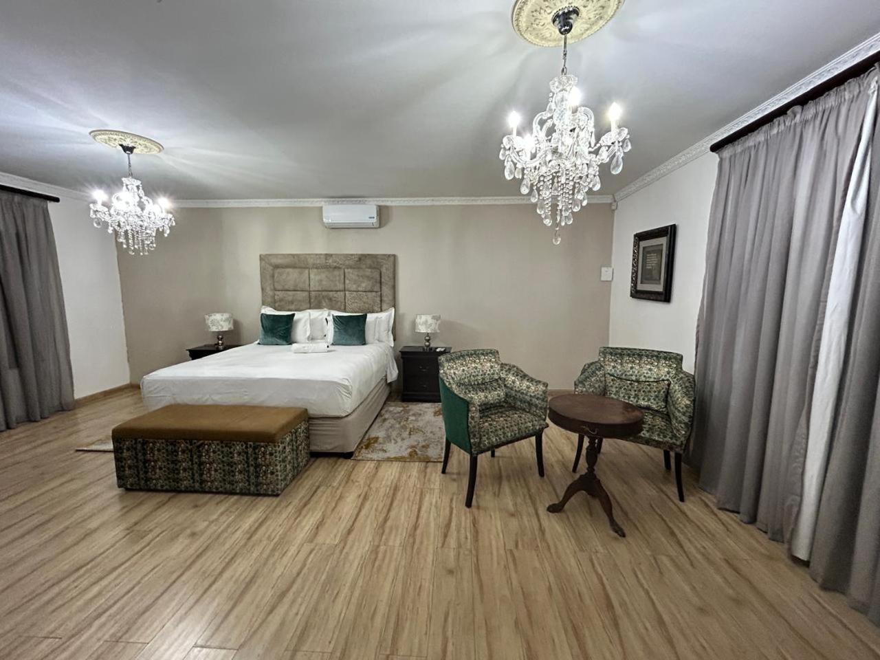 Calla Lily Guesthouse Mbombela Bagian luar foto